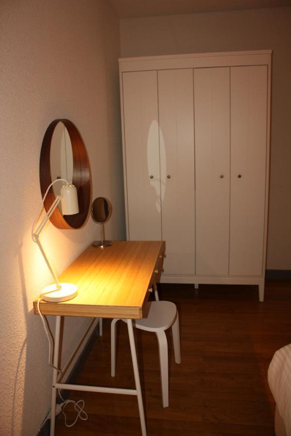 Grands De Charme: Peaceful Garden Retreat In Apartment *